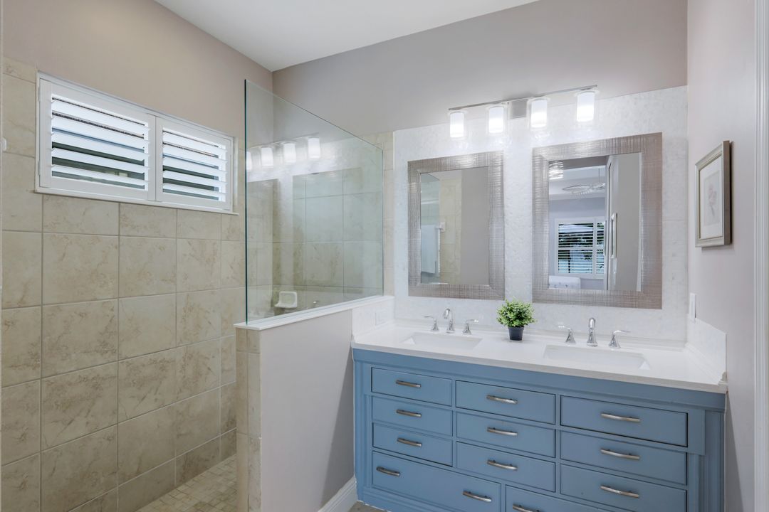 3620 Canopy Cir, Naples, FL 34120