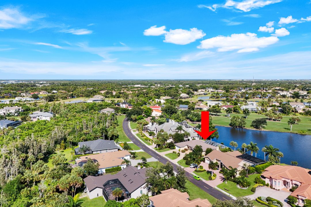 16111 Forest Oaks Dr, Fort Myers, FL 33908