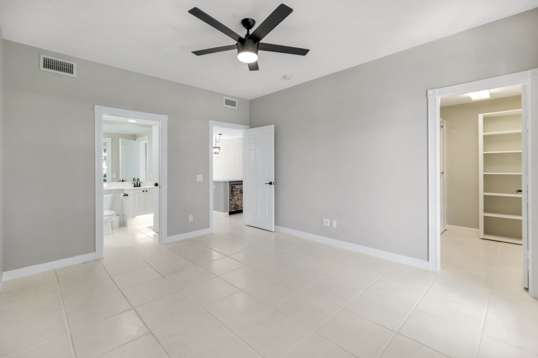 14676 Escalante Way, Bonita Springs, FL 34135