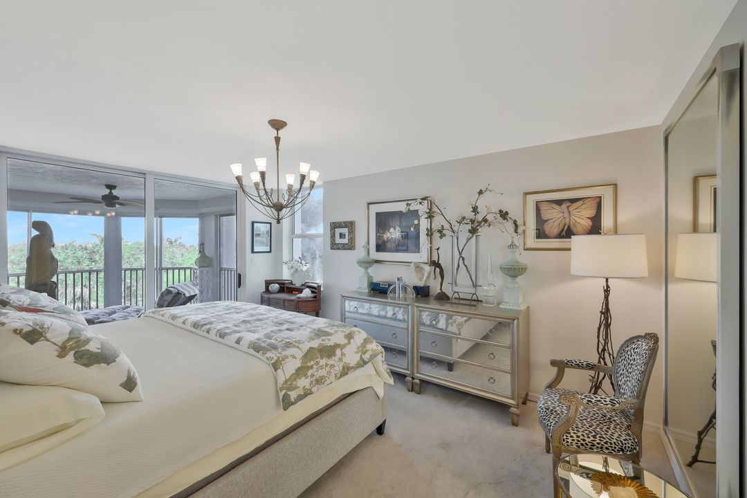 6573 Marissa Loop #303, Naples, FL 34108