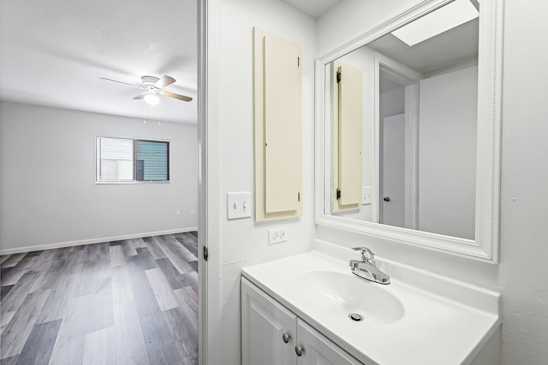 7737 Tamara Lee Ct #101, Fort Myers, FL 33907