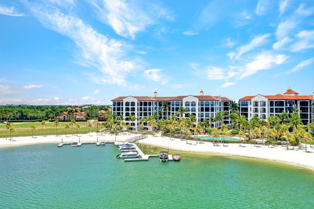 10721 Mirasol Dr #205, Miromar Lakes, FL 33913