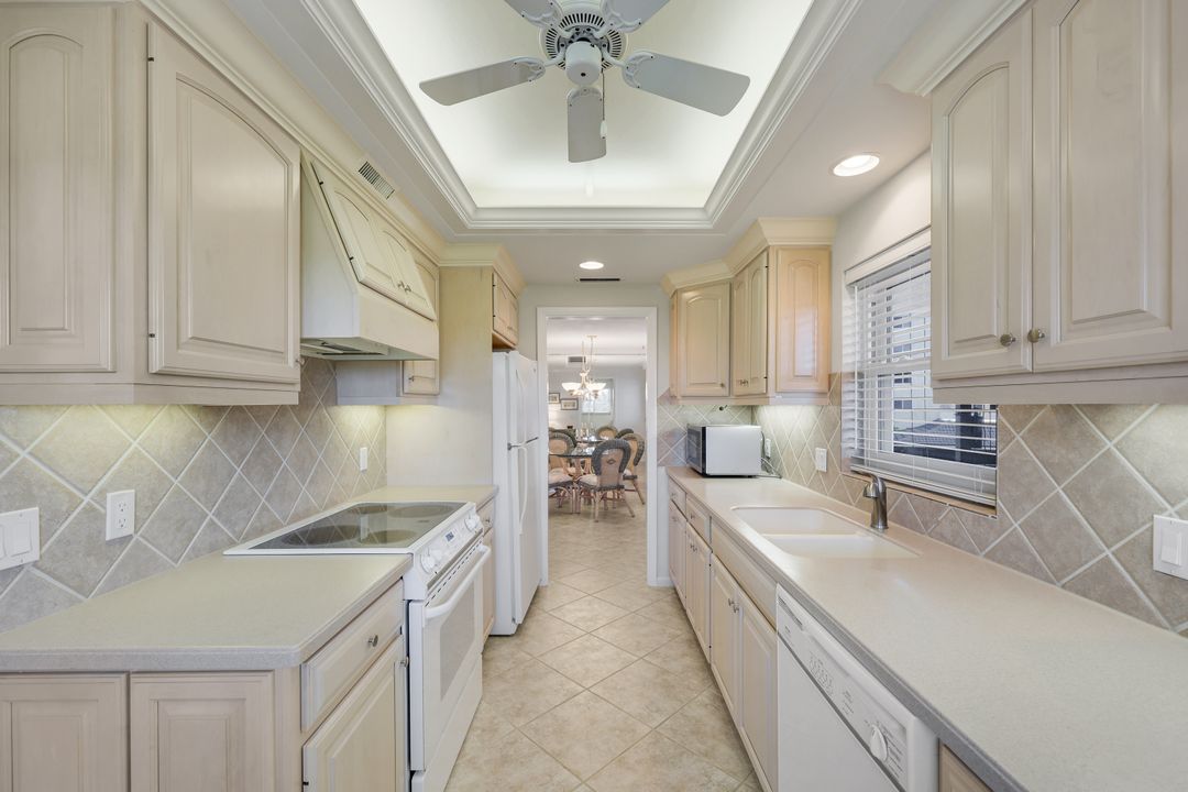 3400 Gulf Shore Blvd N #B4, Naples, FL 34103