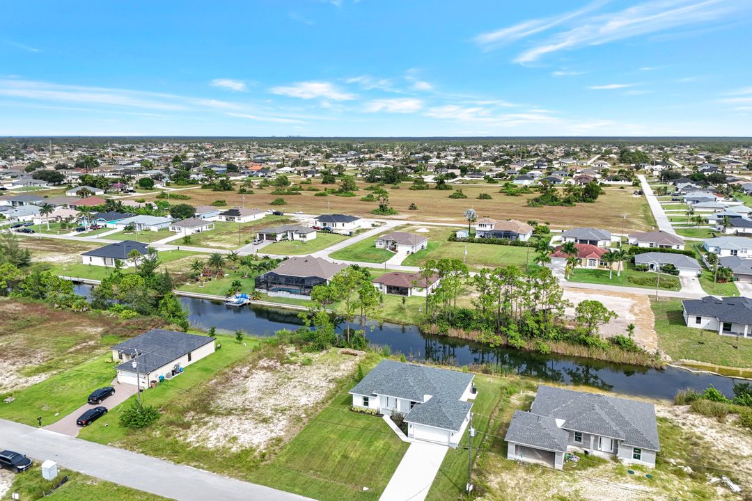 1907 NW 20th Terrace, Cape Coral, FL 33993