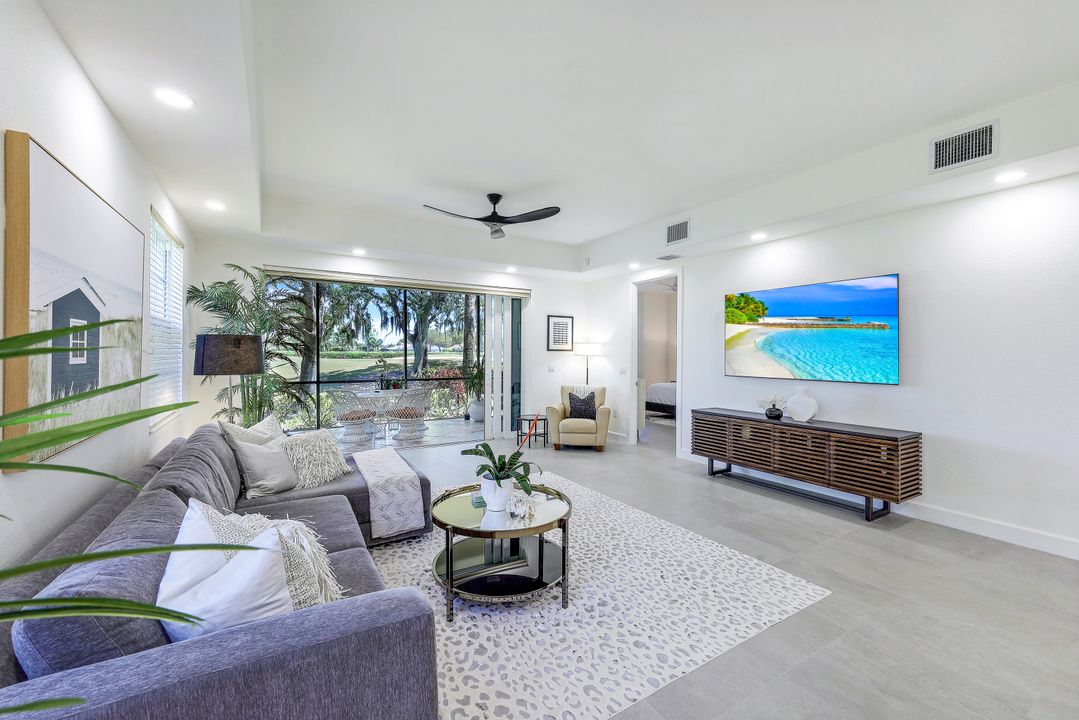 8637 Champions Point #901, Naples, FL 34113