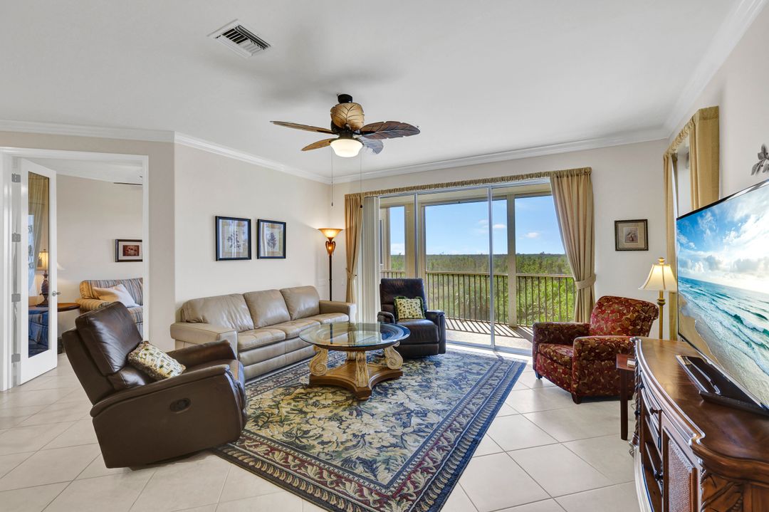 9131 Southmont Cove #205, Fort Myers, FL 33908