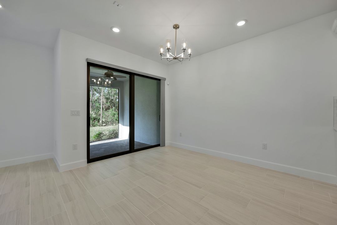 4184 Sonoma Oaks Cir, Naples, FL 34119