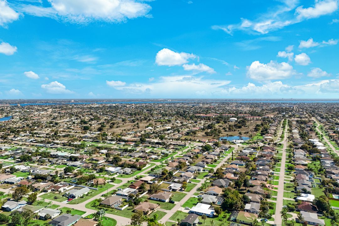 3510 SE 5th Pl, Cape Coral, FL 33904