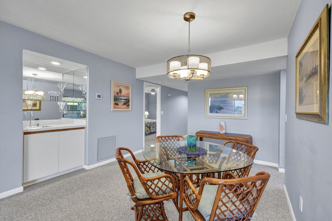 7129 Lakeridge View Court #302, Fort Myers, FL 33907