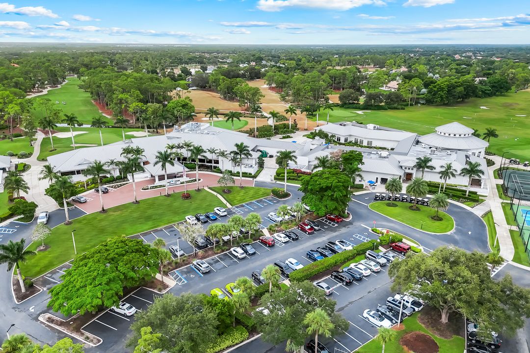 13024 Valewood Dr, Naples, FL 34119