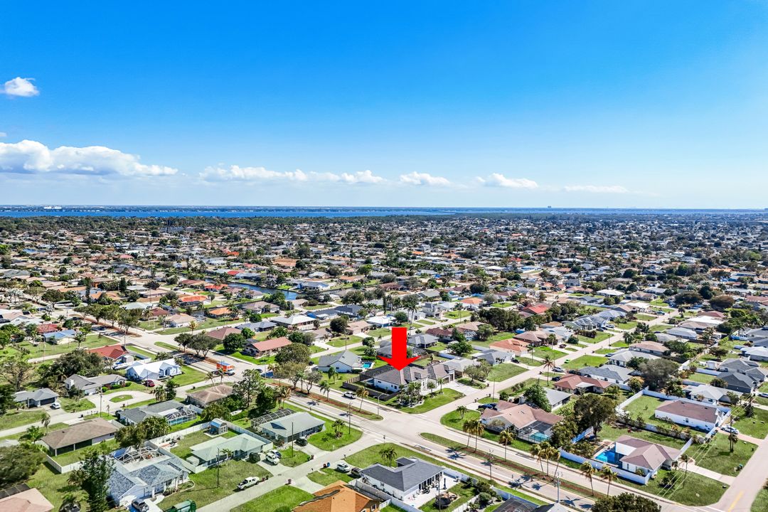 455 SE 17th Ave, Cape Coral, FL 33990