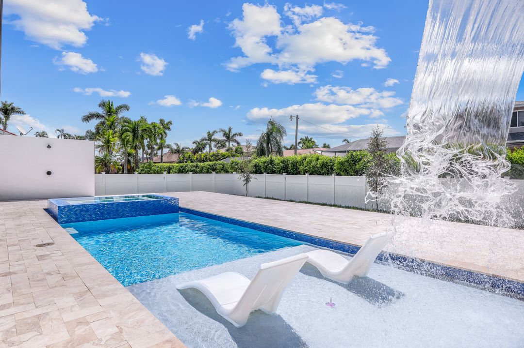 1708 SW 54th St, Cape Coral, FL 33914