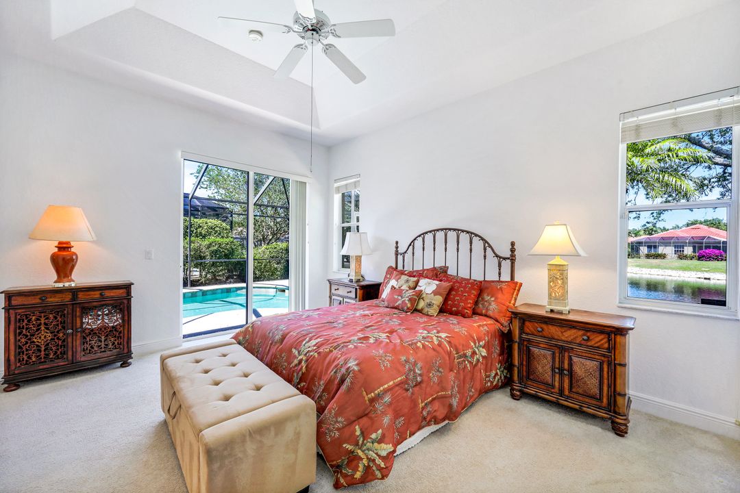939 Fountain Run, Naples, FL 34119
