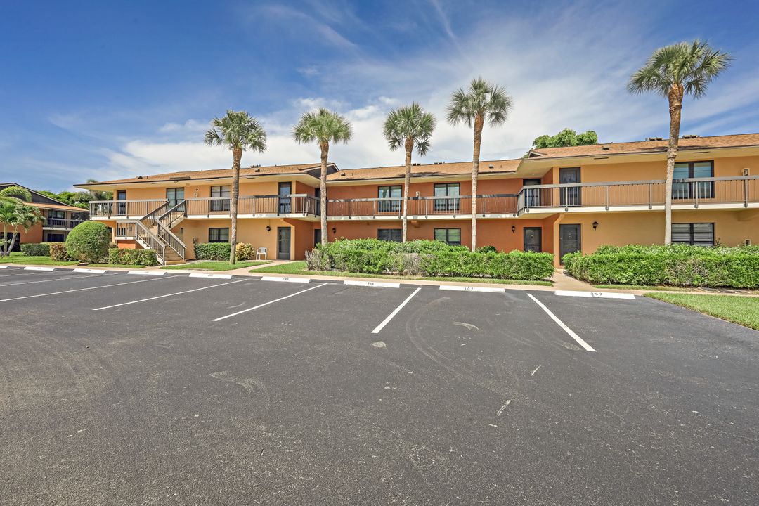 35 Greenbrier St #6-202, Marco Island, FL 34145