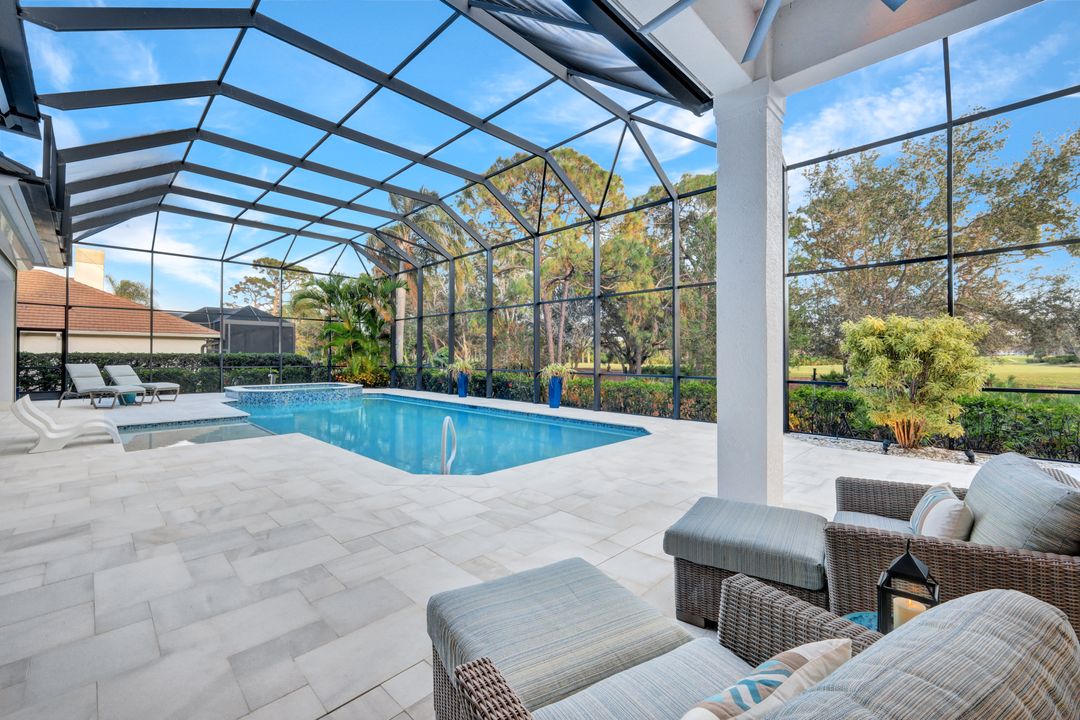 253 Cheshire Way, Naples, FL 34110