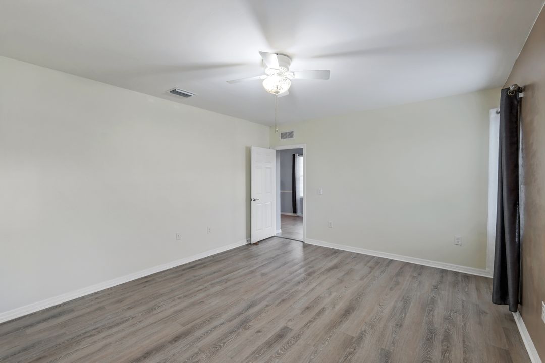 3440 Cancun Ct, Cape Coral, FL 33909