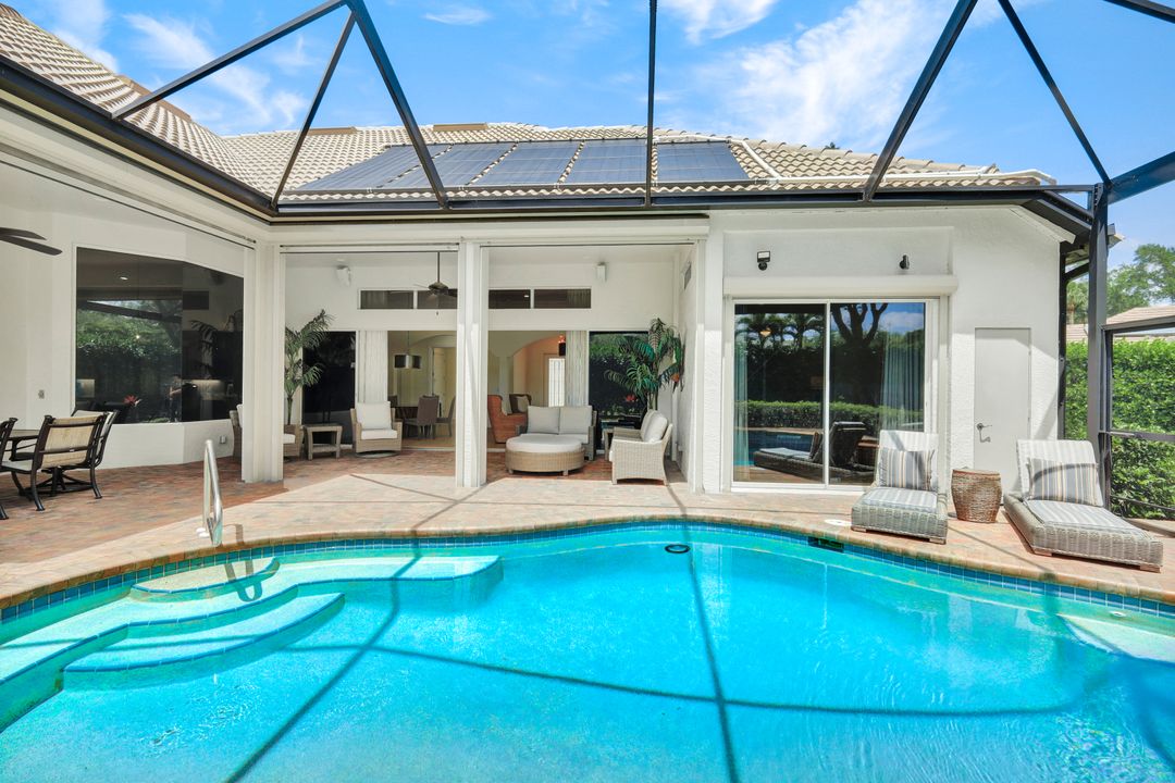 3441 Lakemont Dr, Bonita Springs, FL 34134