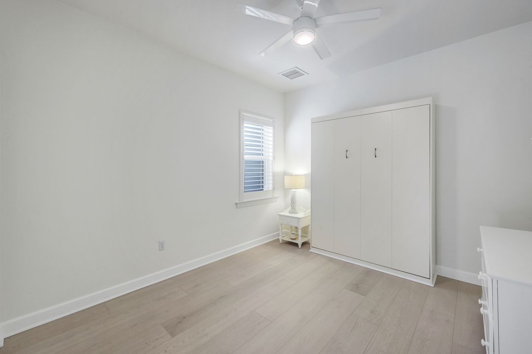 9684 Cobalt Cove Cir, Naples, FL 34120