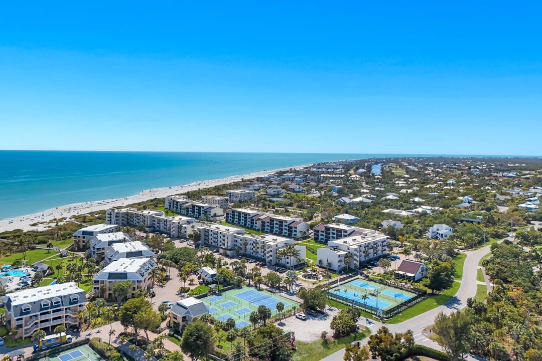 979 E Gulf Dr #D452, Sanibel, FL 33957