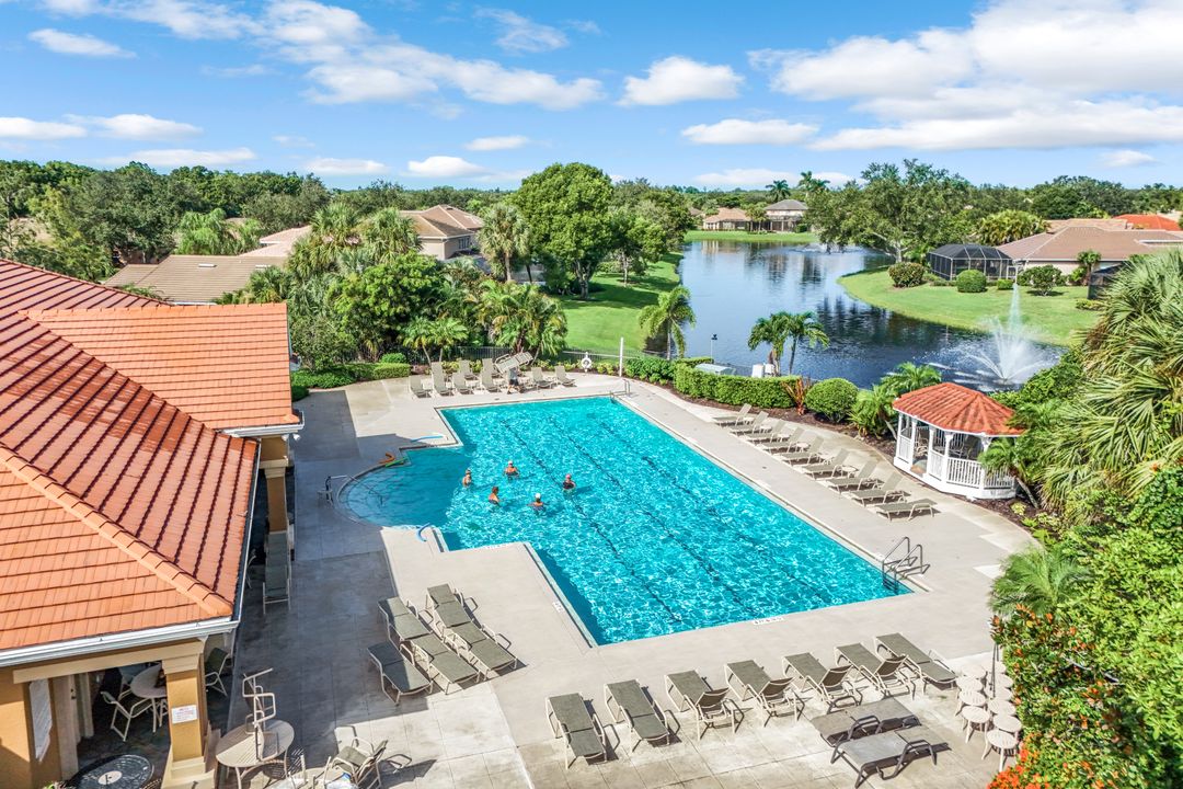 20050 Rookery Dr, Estero, FL 33928