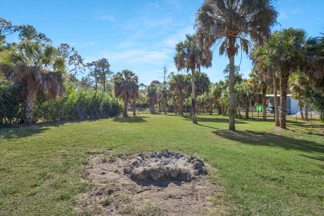 3870 White Blvd, Naples, FL 34117