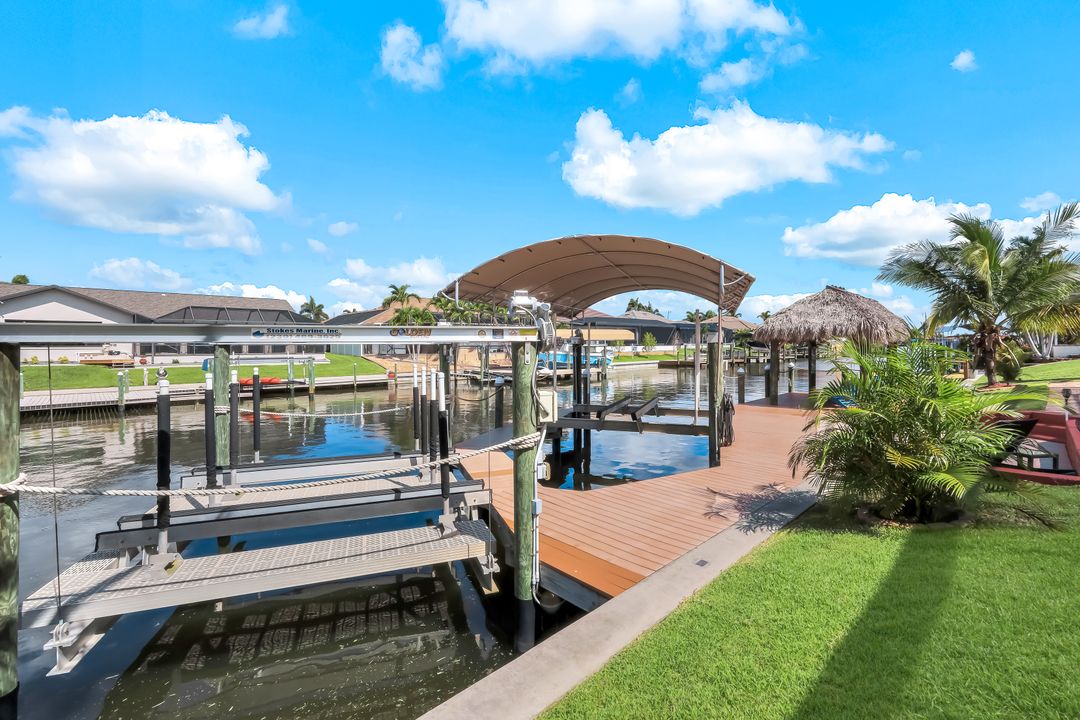 4418 SW 10th Ave, Cape Coral, FL 33914
