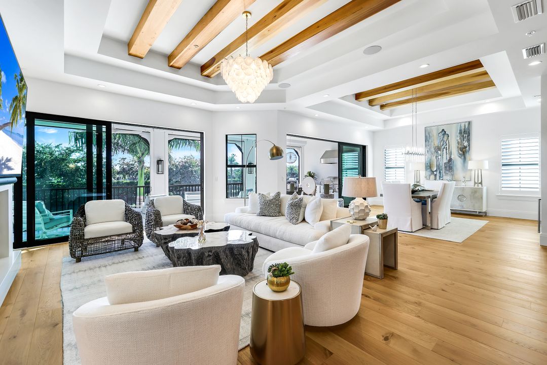 16320 Corsica Way #202, Naples, FL 34110