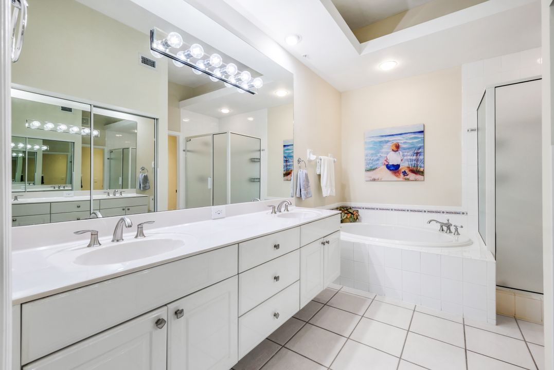 14530 Red Fox Run #215, Naples, FL 34110