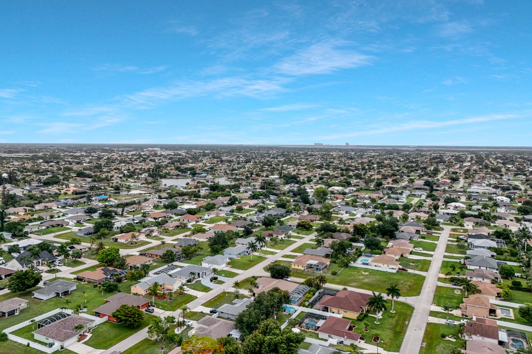 317 SE 18th Terrace, Cape Coral, FL 33990