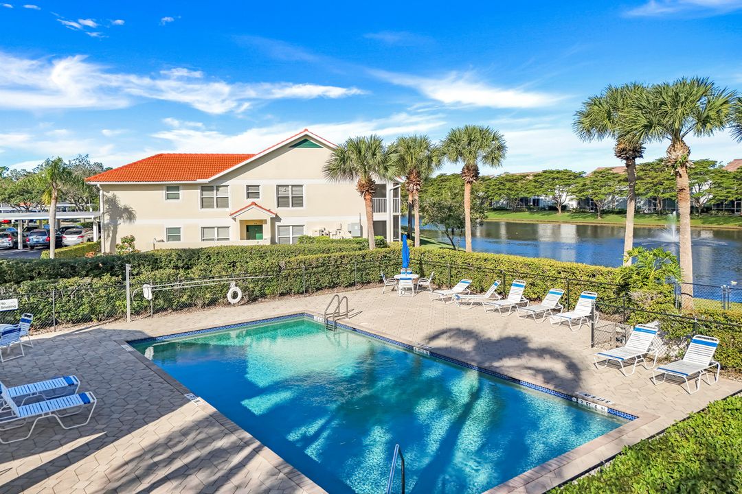 5425 Worthington Ln #103, Naples, FL 34110