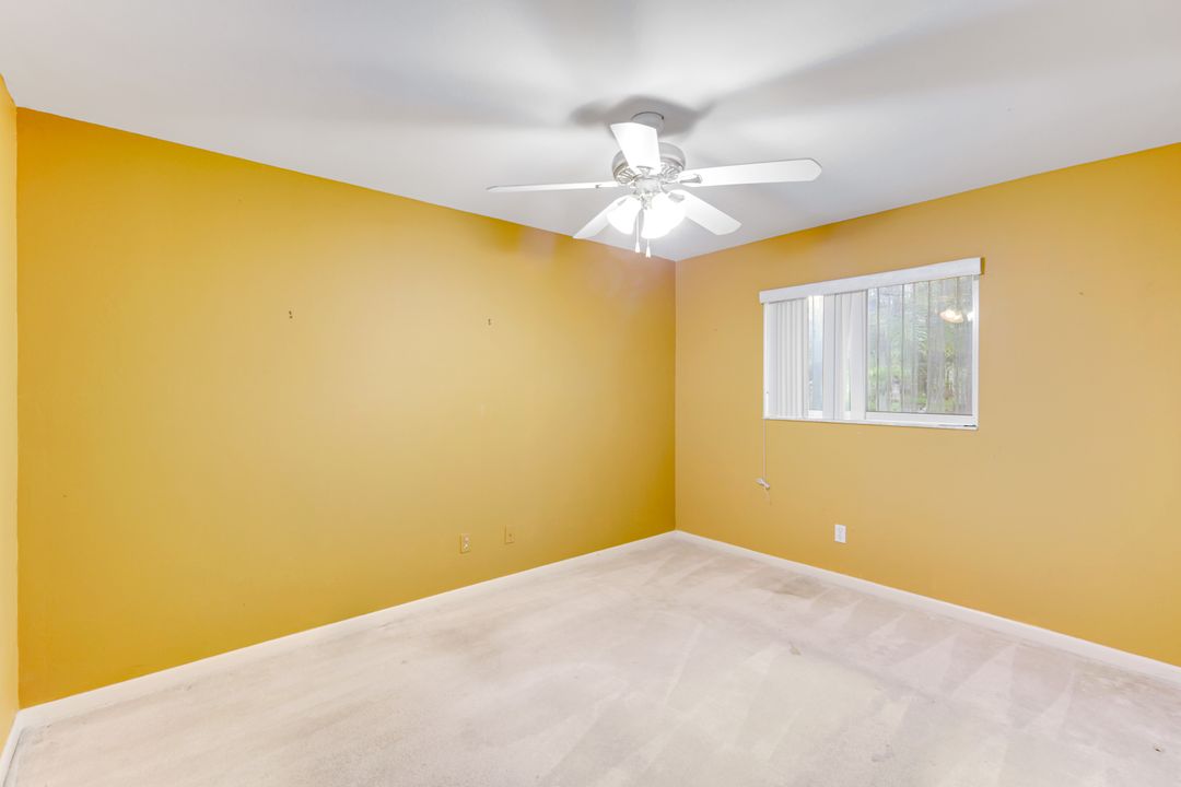 2143 SE 5th Ave, Cape Coral, FL 33990