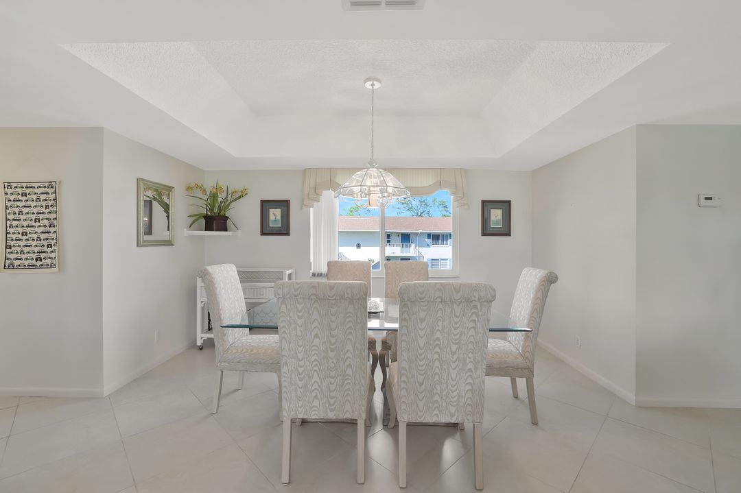 278 Winners Cir #2, Naples, FL 34112