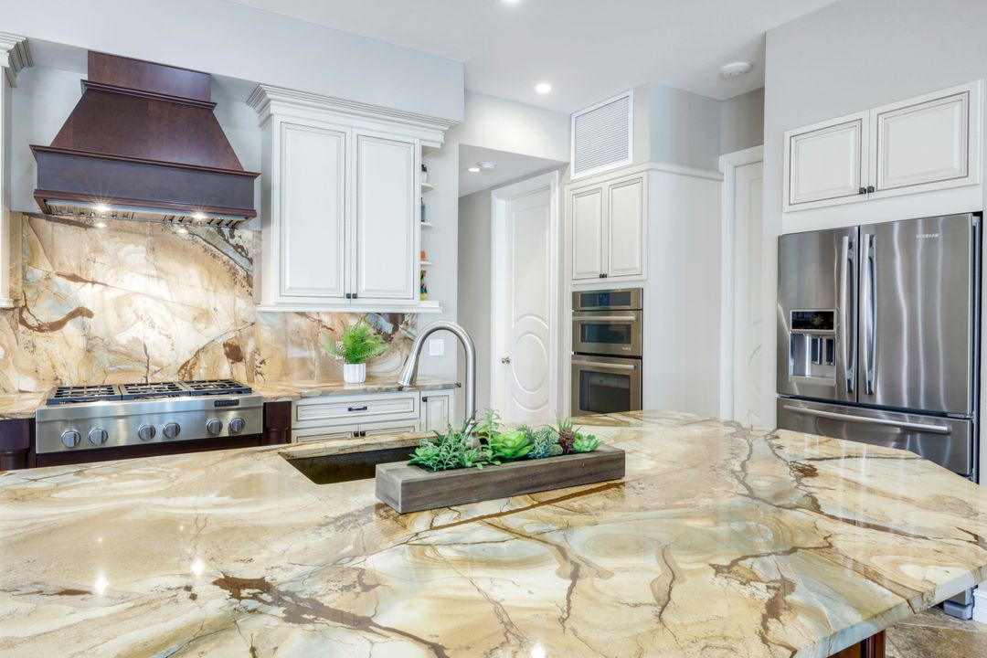 1658 McIlvaine Ct, Marco Island, FL 34145