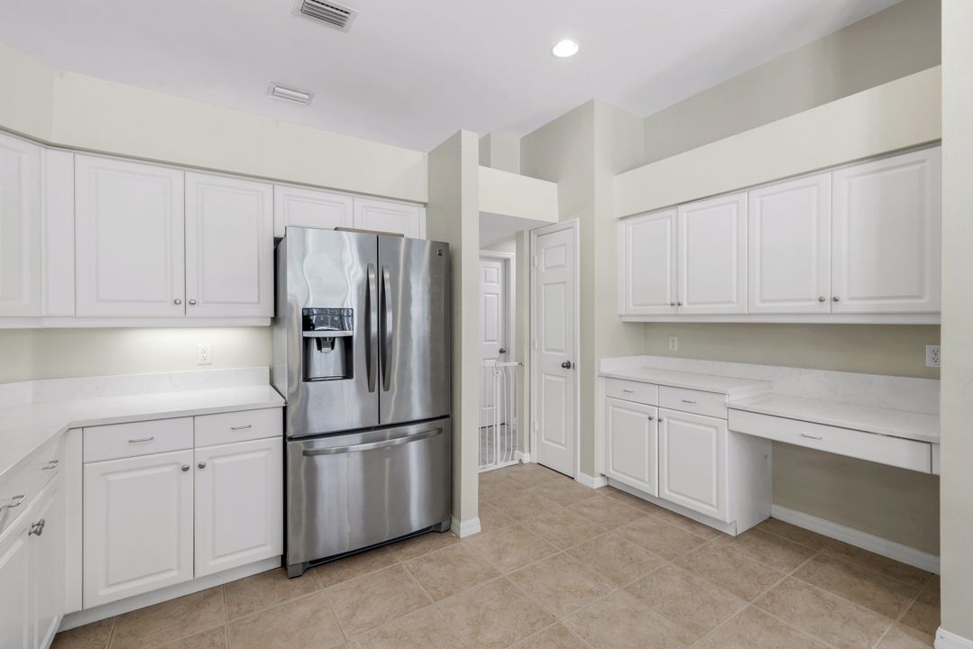 25566 Luci Dr, Bonita Springs, FL 34135