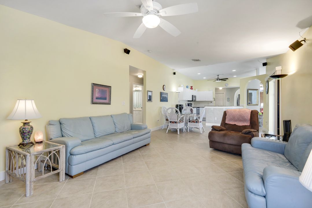 405 NW 18th Ave, Cape Coral, FL 33993