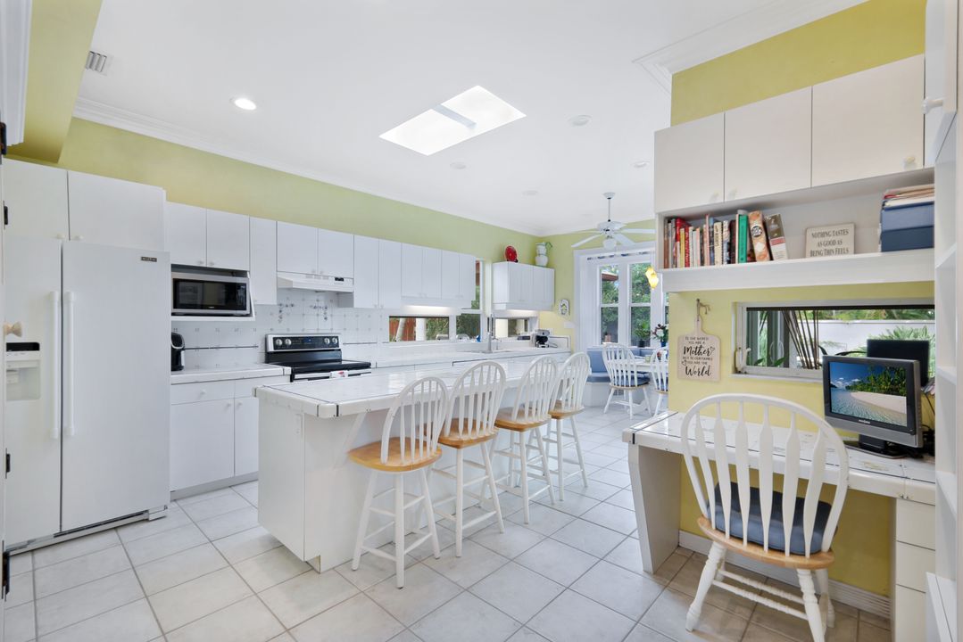 729 Dean Way, Fort Myers, FL 33919