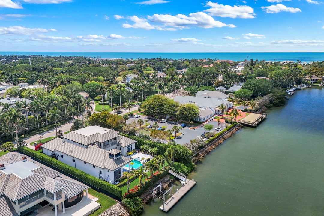 605 Galleon Dr, Naples, FL 34102