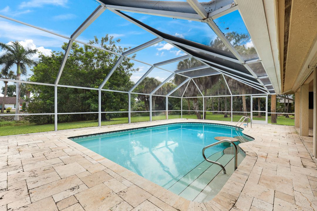 2207 Imperial Golf Course Blvd, Naples, FL 34110