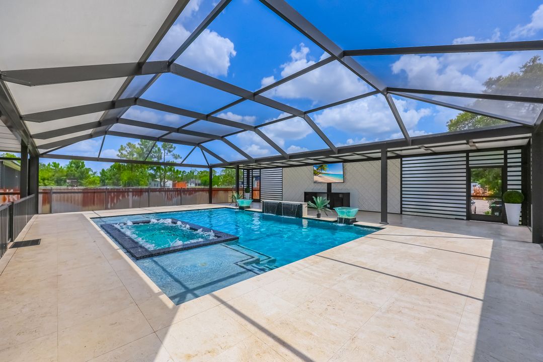 2968 41st Ave NE, Naples, FL 34120