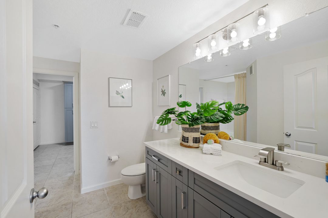 13010 Positano Cir #203, Naples, FL 34105