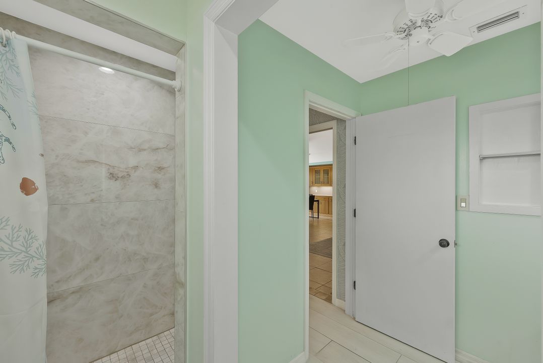 10370 Main Dr, Bonita Springs, FL 34135