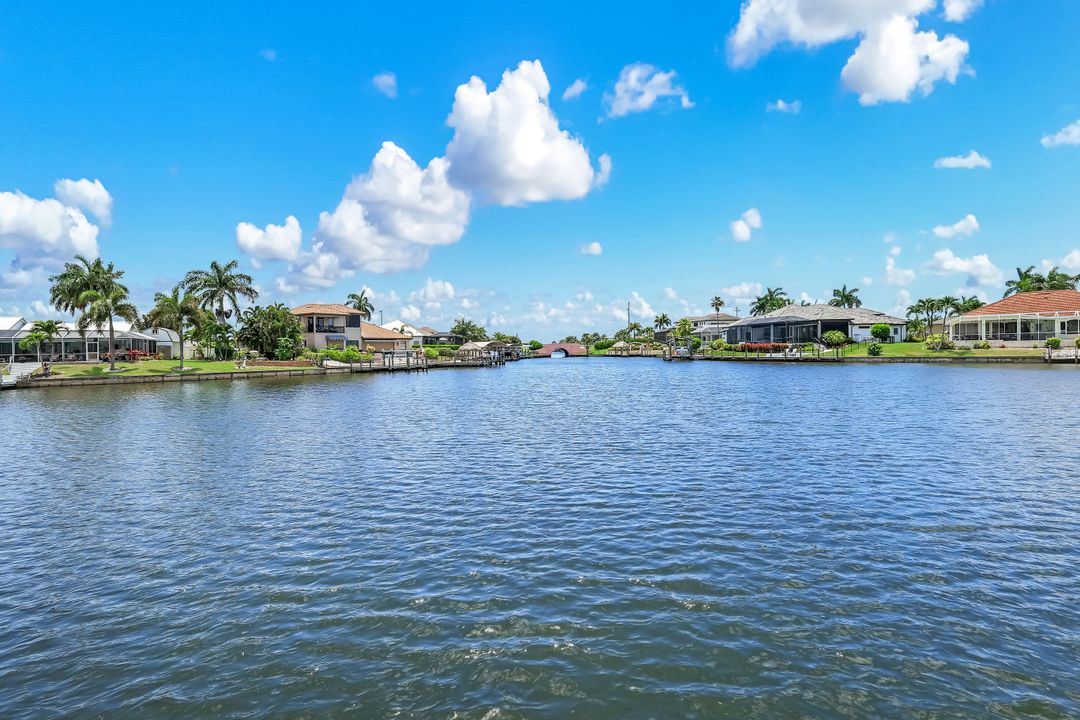 5116 SW 20th Ave, Cape Coral, FL 33914