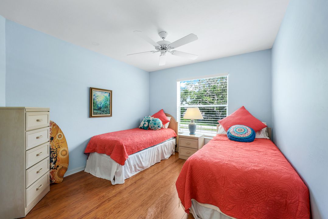 1036 Mainsail Dr #722, Naples, FL 34114