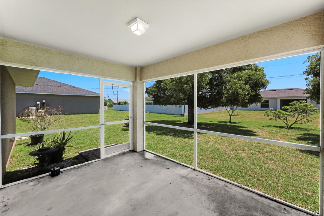 1007 NW 6th Ave, Cape Coral, FL 33993