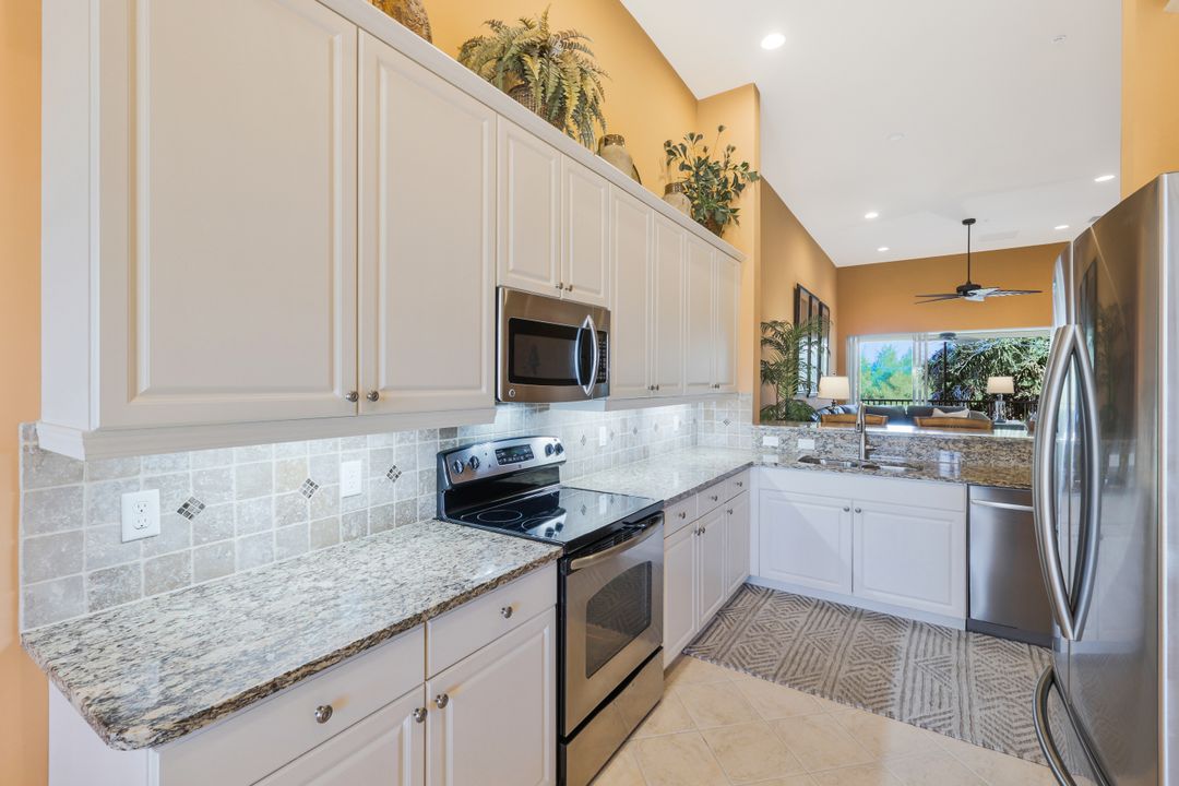 14537 Abaco Lakes Dr #202, Fort Myers, FL 33908