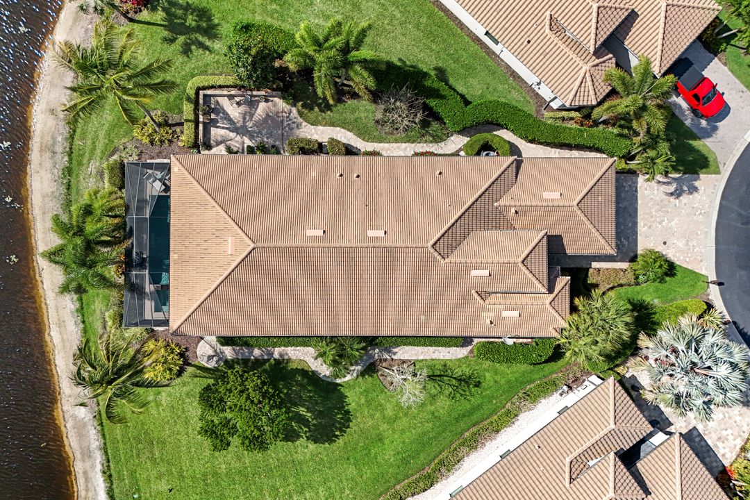9928 Casabella Way, Bonita Springs, FL 34135