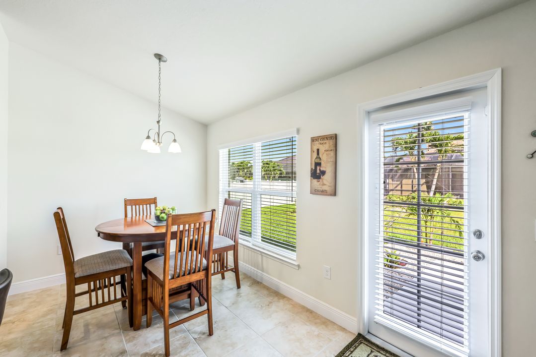 2801 SW 35th St, Cape Coral, FL 33914