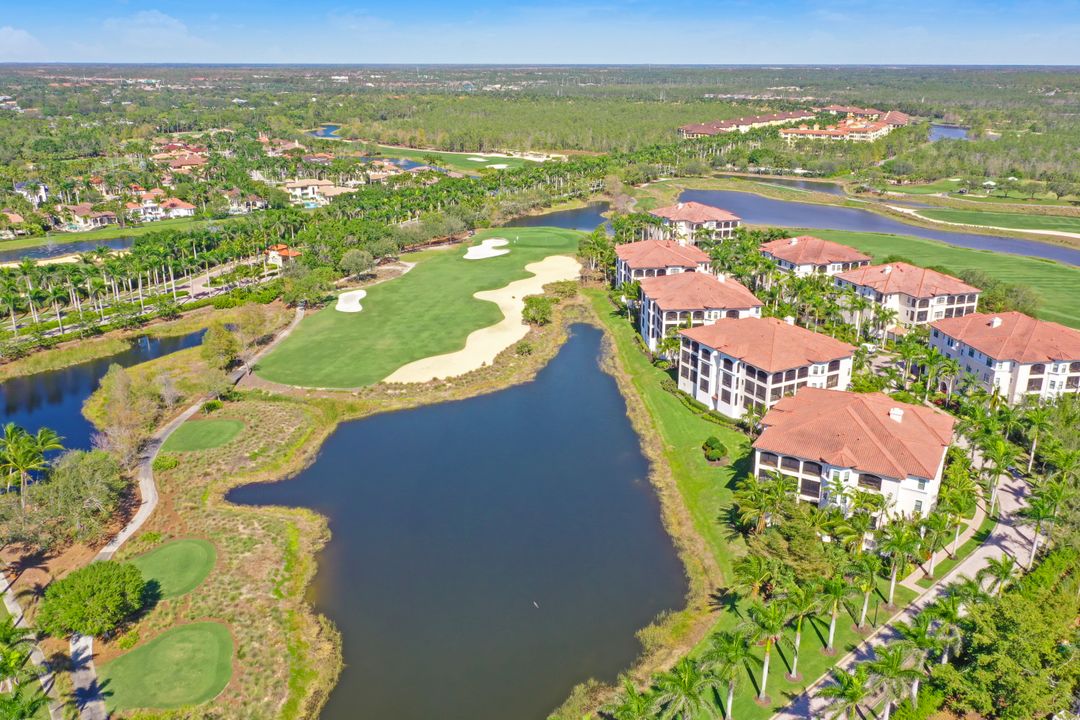 2555 Marquesa Royale Ln #1-101, Naples, FL 34109