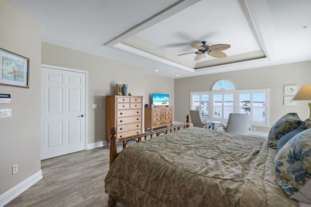 21500-21504 Indian Bayou Dr, Fort Myers Beach, FL 33931
