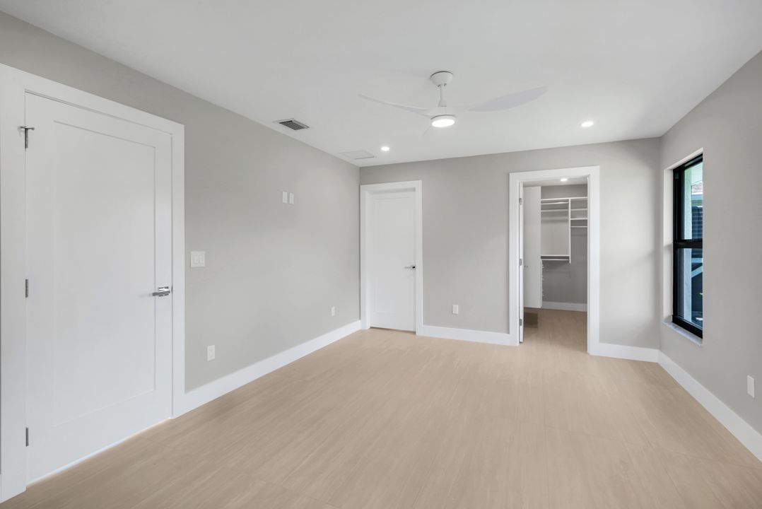 27081 Harbor Dr, Bonita Springs, FL 34135